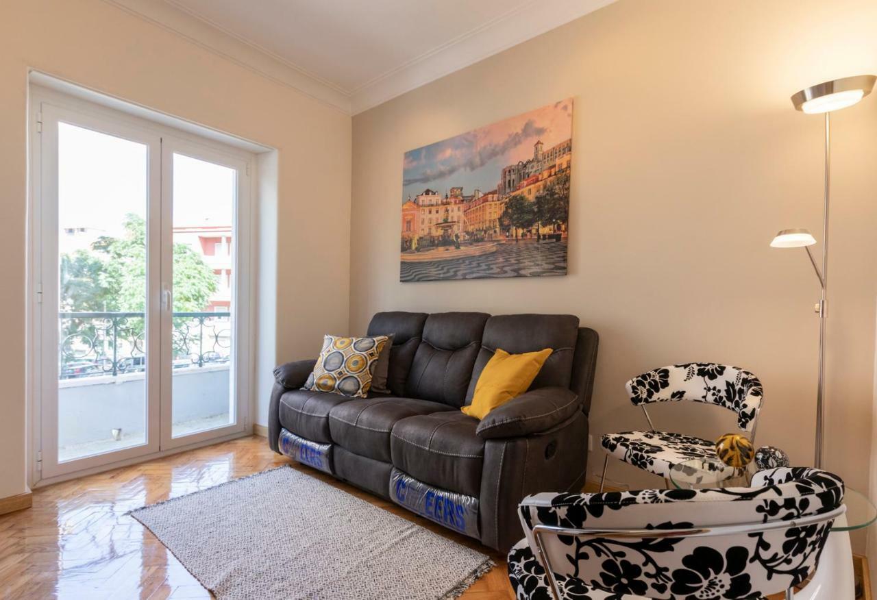 Like-Home-T3 Apt-Campolide, Near Amoreiras Mall Lisboa Екстериор снимка