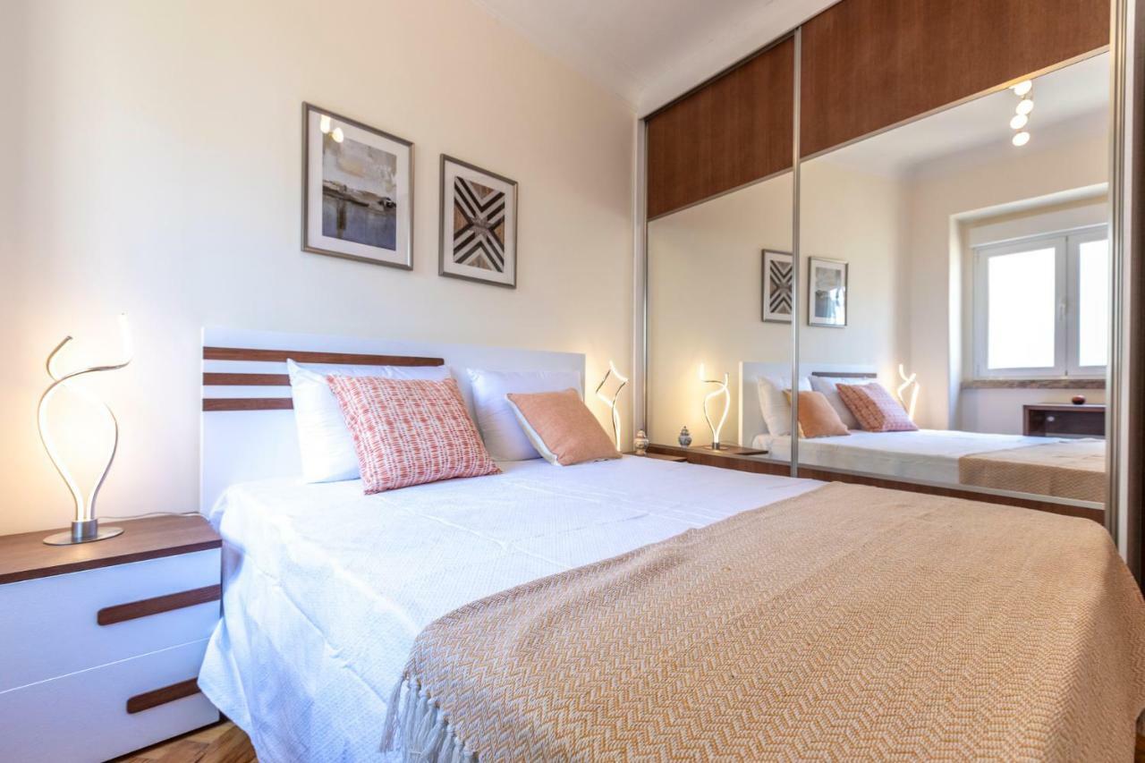 Like-Home-T3 Apt-Campolide, Near Amoreiras Mall Lisboa Екстериор снимка